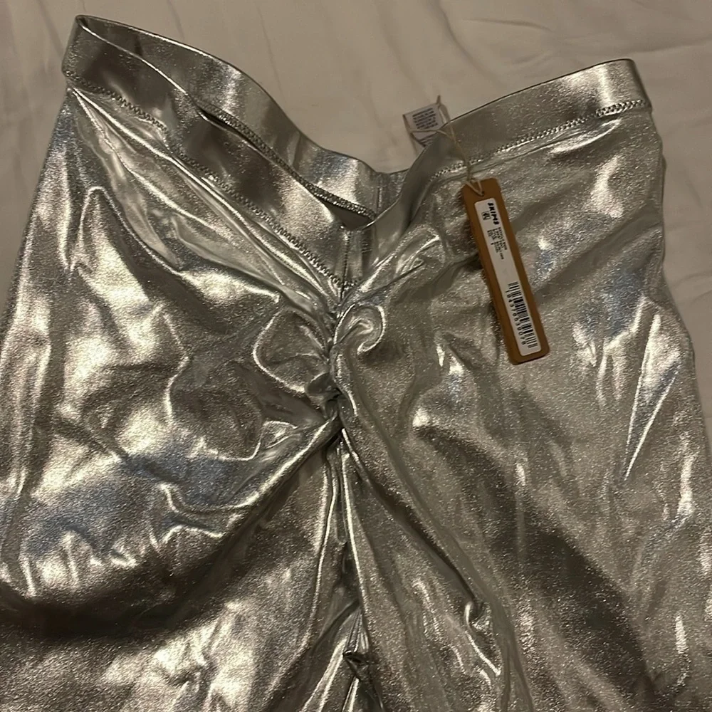 Skims Mettalic swim shorts (nickel)